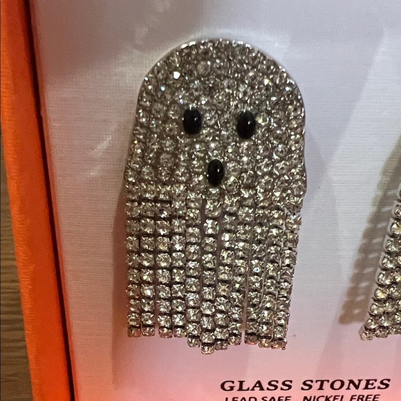 Piper K | Glittery Ghosts 👻 - Picture 4 of 8